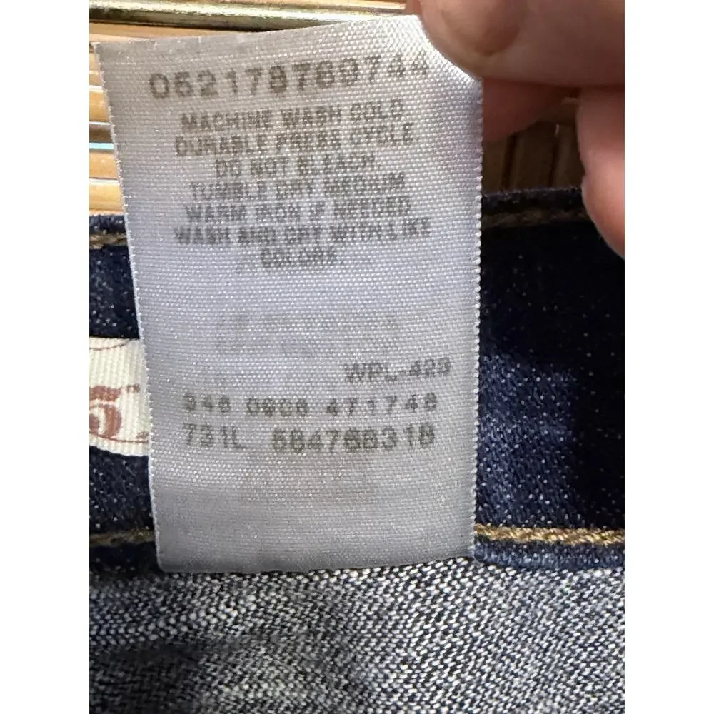 Levi’s dark wash denim capri jeans cuffed plus size 16 cotton blend Y2K stretch - Picture 5 of 7